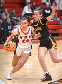 article image - 20251214_spt_petersbball_02